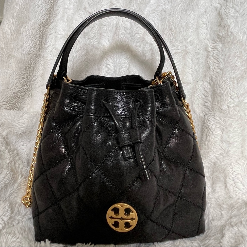 ✅Authentic✅ Tory Burch Willa small drawstring bag
